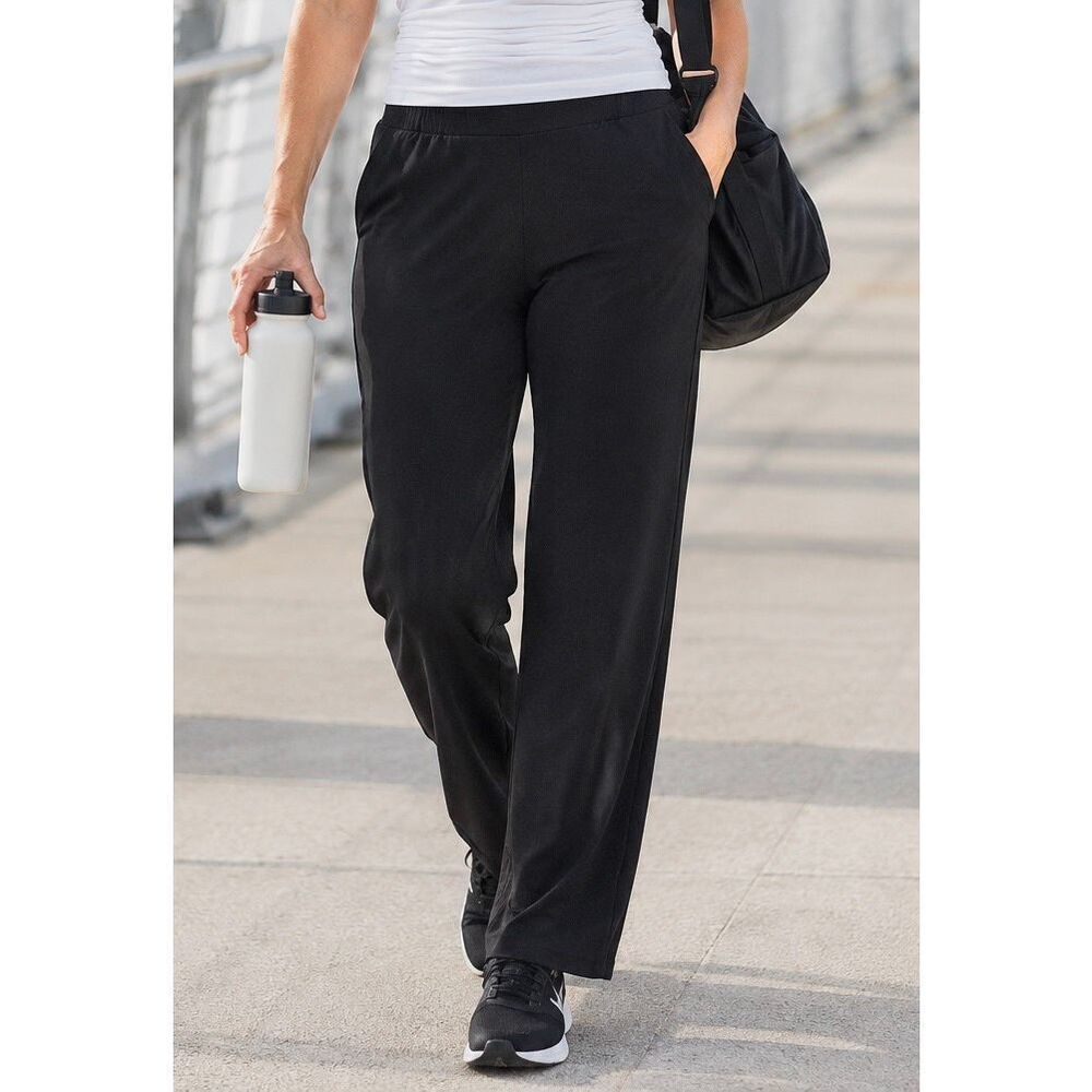 NWT Chicos Weekends French Terry Pull On Pant Black Women’s 1 Short Sz 8
